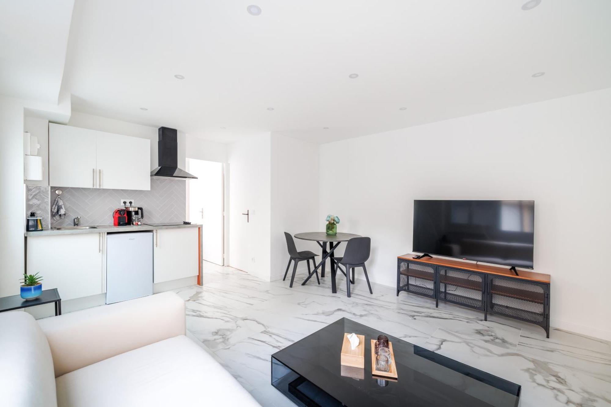 Spacious Flat For 4 People #1 Asnières 외부 사진